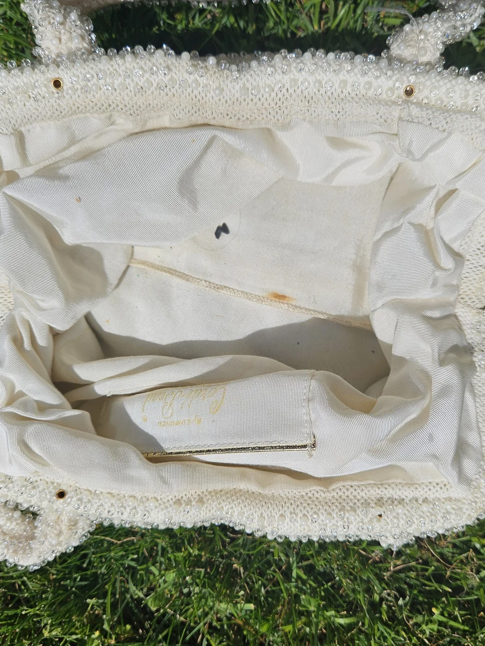 Pearl-Embellished Ivory Handbag Bag - Picture 5 of 9